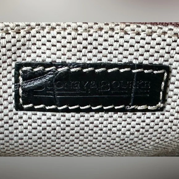 Dooney & Bourke Vintage Black Croc-Embossed Leather Small Clutch Shoulder Bag - Picture 11 of 11